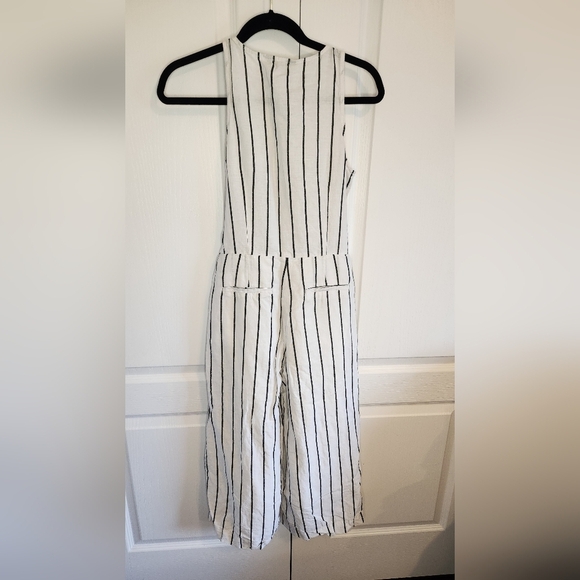 Banana Republic Linen/Cotton One Piece Capris Jumper Size 4 - Picture 9 of 10